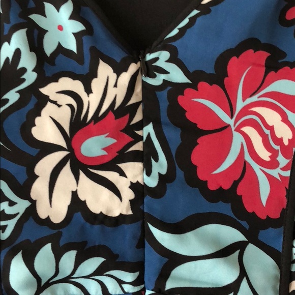 Flower romper - Picture 4 of 7